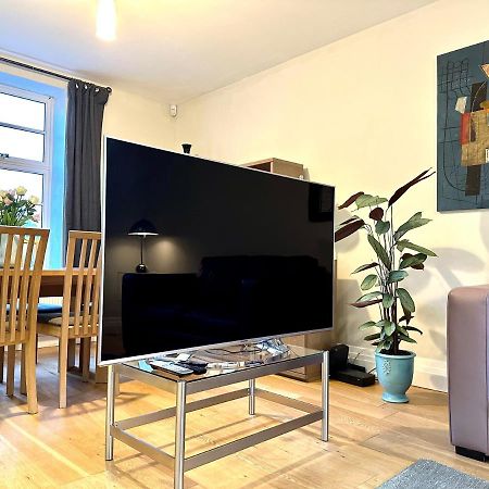 Desirable 2 Bedroom Apartment In Bicester That Sleeps 5 Екстер'єр фото