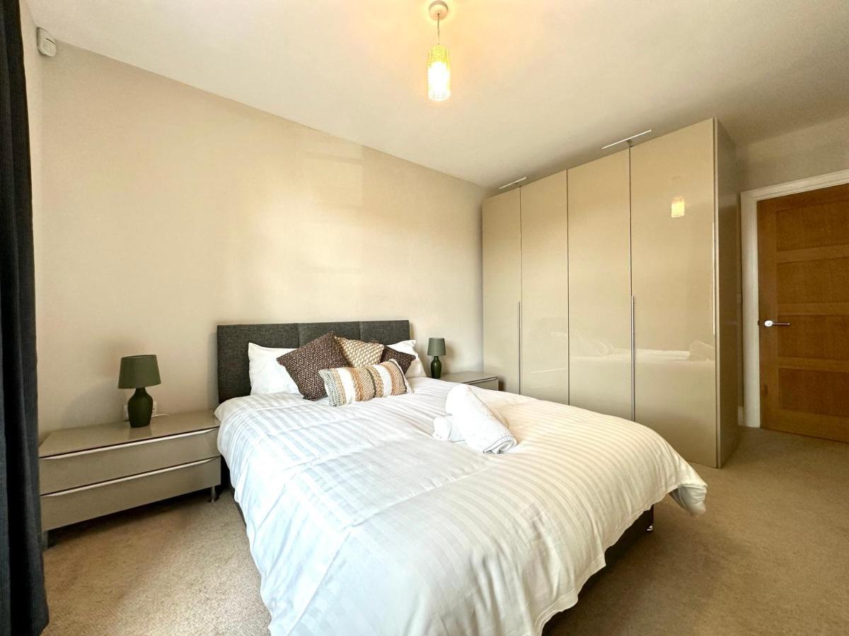 Desirable 2 Bedroom Apartment In Bicester That Sleeps 5 Екстер'єр фото