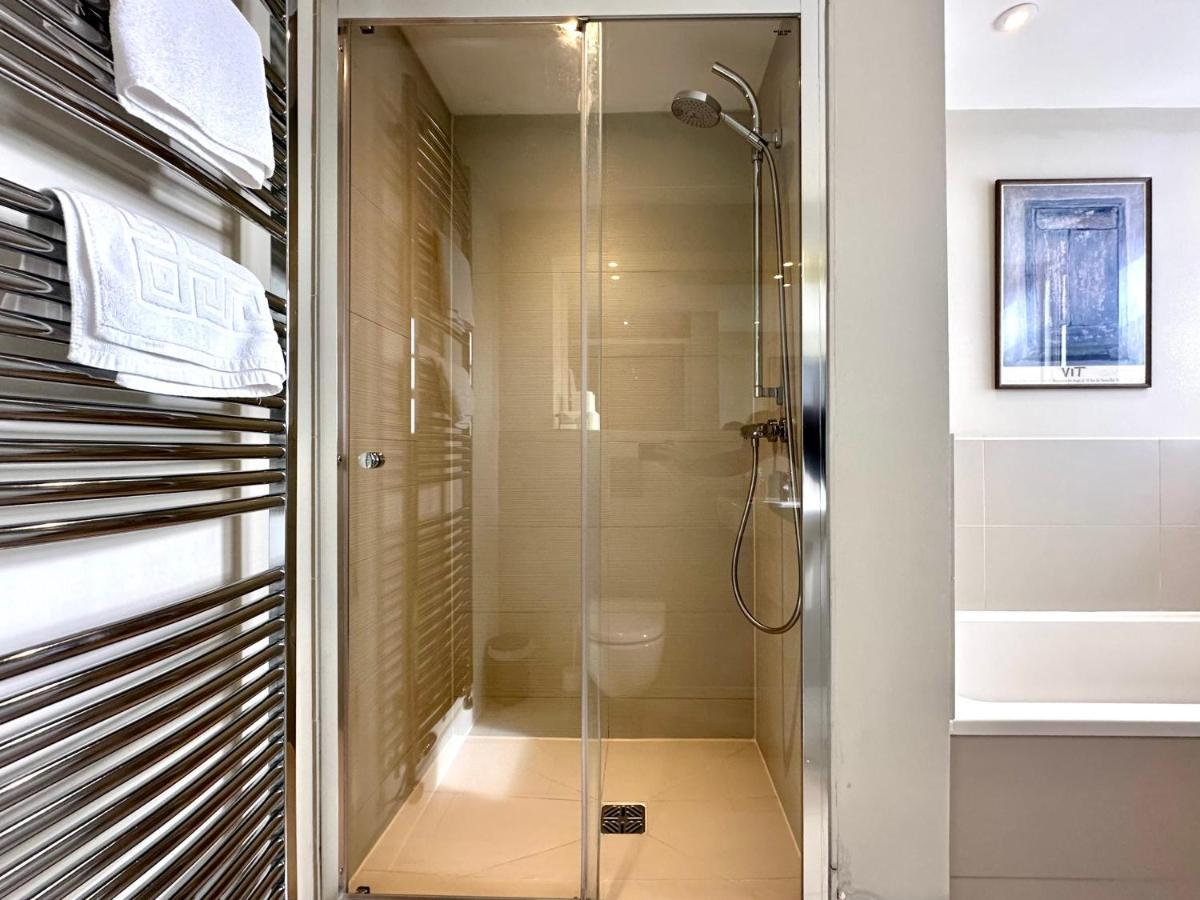 Desirable 2 Bedroom Apartment In Bicester That Sleeps 5 Екстер'єр фото